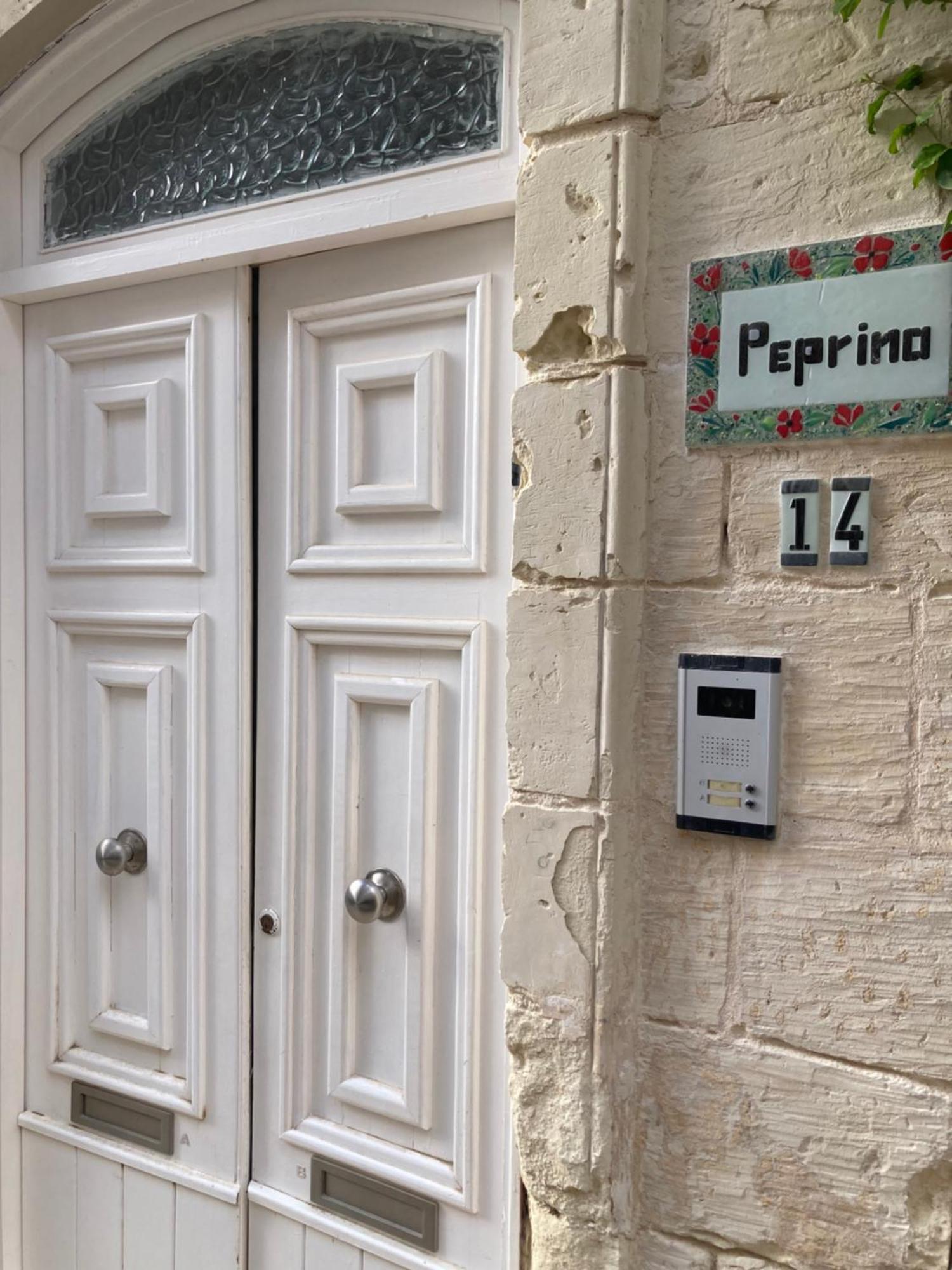 Charming Central Townhouse In Sliema By Assetflow Pro Apartment Exterior foto