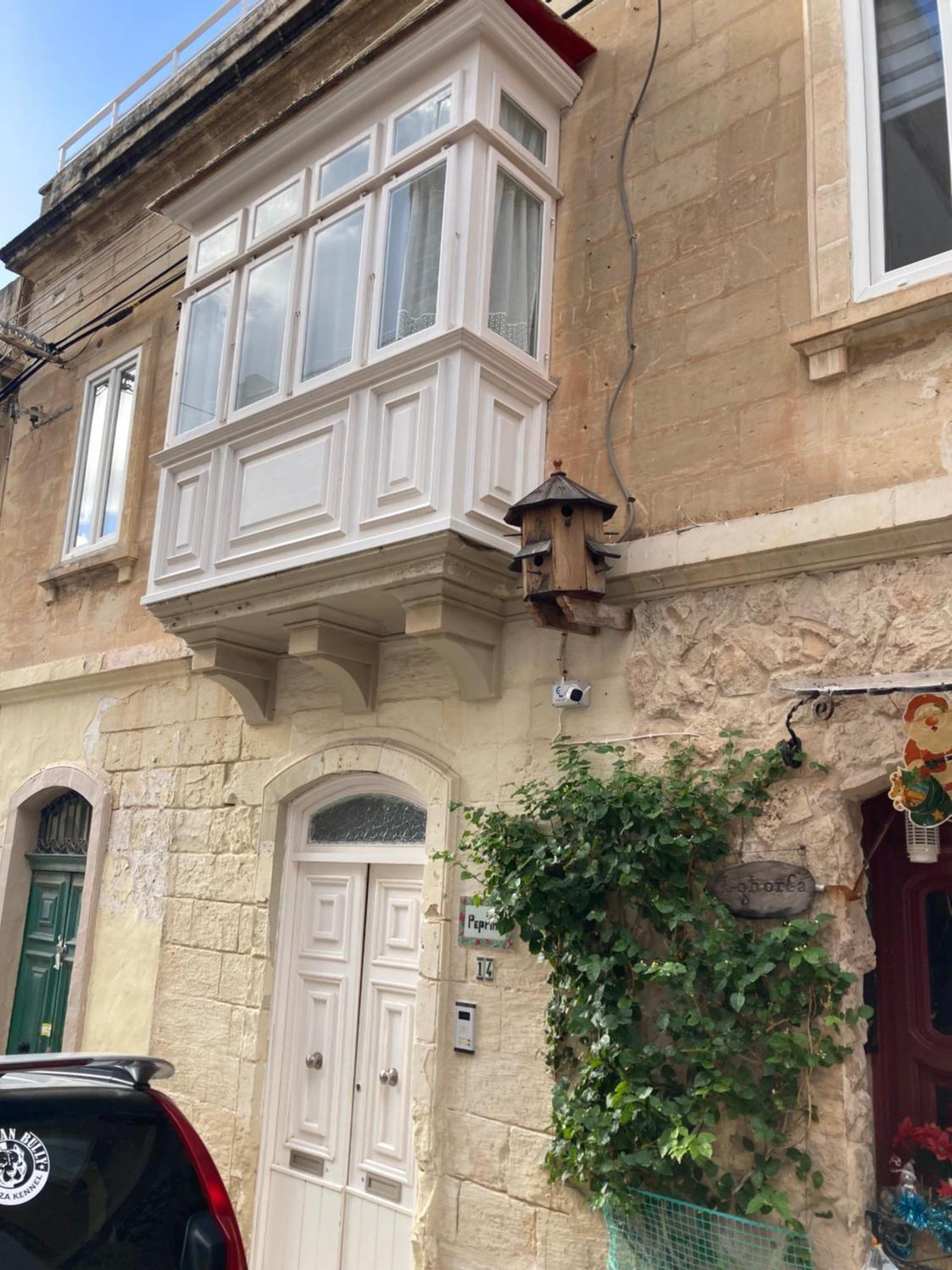 Charming Central Townhouse In Sliema By Assetflow Pro Apartment Exterior foto